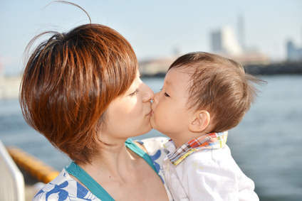 虫歯や歯周病はうつるのか
